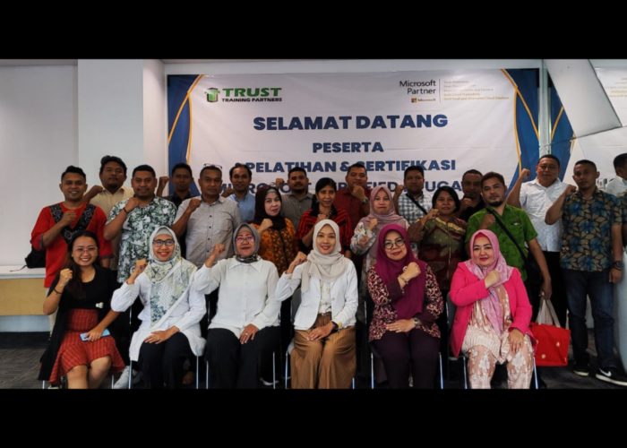 Dosen Akuntansi UPN Veteran Jawa Timur Mengikuti Pelatihan dan Sertifikasi Microsoft Certified Educator (MCE)